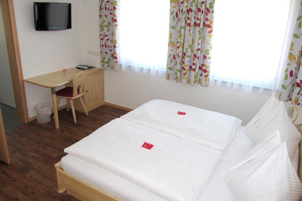 Bed and Breakfast Haus Ofner Am Kreischberg Санкт-Георген-об-Мурау Номер фото